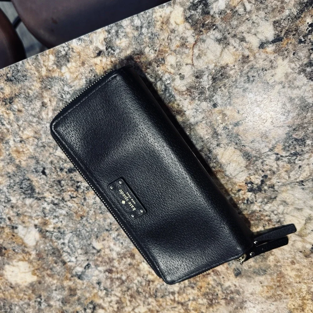 Kate Spade New York Black Leather Zip Around Continental Wallet